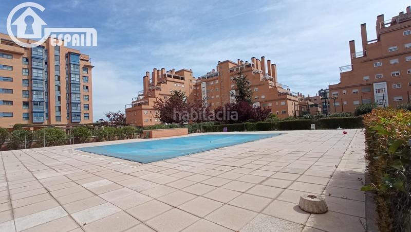 Foto 416573da-a0b0-4703-8791-c56473e27340. Appartement avec chauffage parking piscine dans Cuatro Vientos Madrid