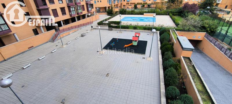 Foto c1d0a2af-329a-4f47-b24b-960cf8f799cd. Appartement avec chauffage parking piscine dans Cuatro Vientos Madrid