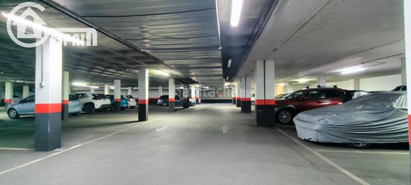 Foto f9f8cc90-8104-4cd7-a910-10ae49e85466. Appartement avec chauffage parking piscine dans Cuatro Vientos Madrid