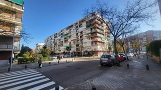 Appartement  Calle fuente de lima. Piso en calle fuente de lima, parque europa, las aguilas, madrid