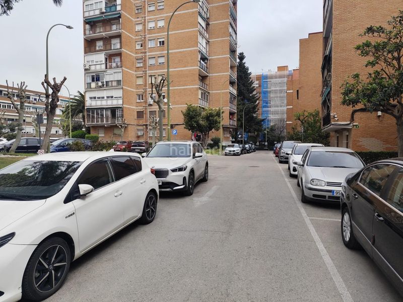 Foto eb4a8f91-1cf1-44c4-8dd1-86b94322a920. Pis amb calefacció aparcament a Aluche Madrid