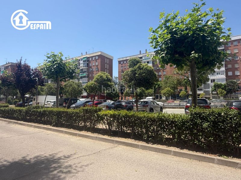Foto e15aca8a-be63-45b5-bcc9-356e14446d72. Pis amb calefacció aparcament a Aluche Madrid
