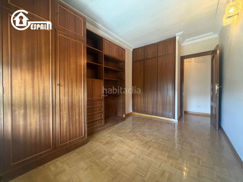 Foto eccd8f81-5e97-4164-a438-ec1283943d2b. Pis amb calefacció aparcament a Aluche Madrid
