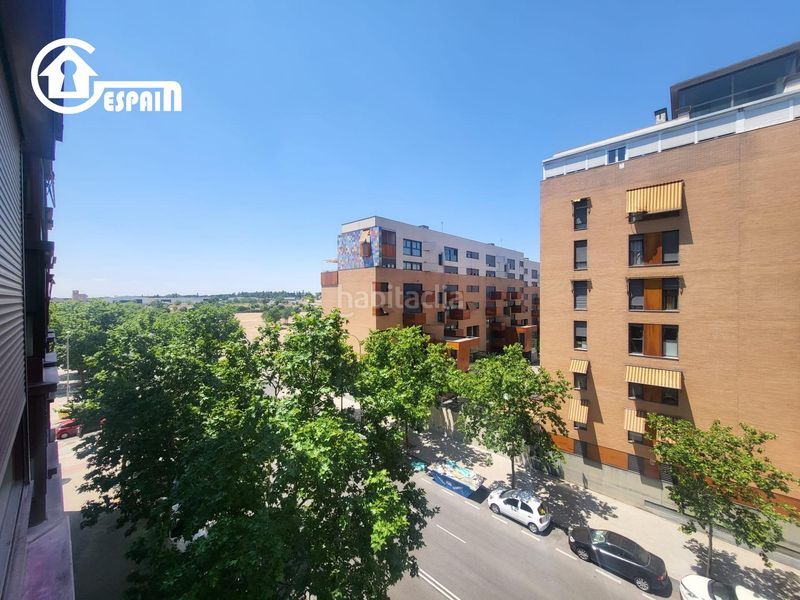 Foto 1511b566-f710-4db1-88aa-f9a2ab9b592d. Pis amb calefacció aparcament piscina a Cuatro Vientos Madrid