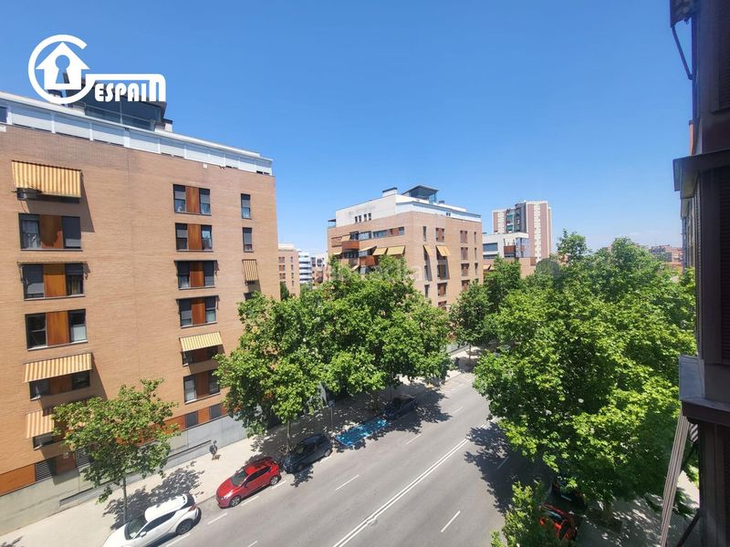 Foto d8bc8221-29d8-46ff-93a0-36d637377130. Pis amb calefacció aparcament piscina a Cuatro Vientos Madrid