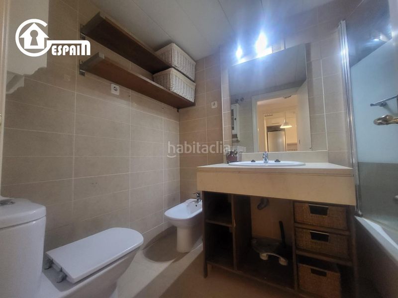 Foto de06415f-b503-4dd7-a5bf-d4bb2045af37. Pis amb calefacció aparcament piscina a Cuatro Vientos Madrid