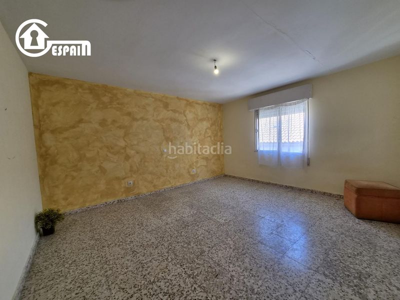 Foto 56253465-a797-483e-879d-137f86527b16. Pis a calle barranco 13 a Méntrida