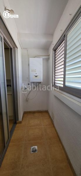 Foto e6f12823-dca6-4b3c-83a7-303fbe6179b9. Pis amb calefacció aparcament piscina a Abrantes Madrid