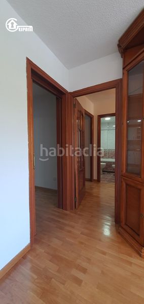 Foto b1367217-37b9-43f2-8556-d23ad89175fc. Pis amb calefacció a Las Águilas Madrid