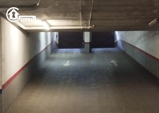 Aparcament cotxe a Los Cármenes