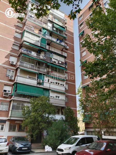 Foto c940dff3-4bb8-4371-8e26-c29092277c28. Pis amb calefacció aparcament a Aluche Madrid