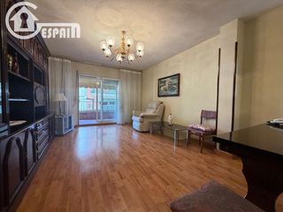 Flat  Calle sitio zaragoza de. Gespain aluchecampamento ofrece en exclusiva