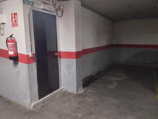 Miete Autoparkplatz in Centro-Manguilla