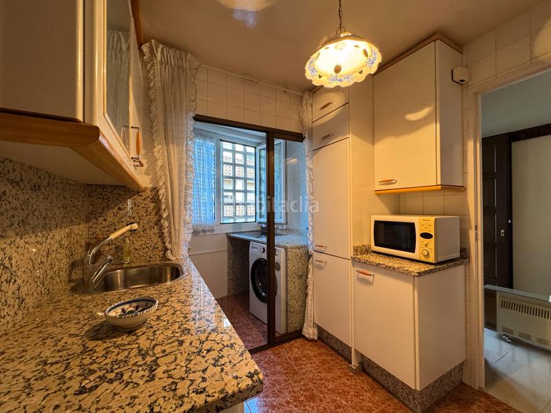 Foto 33dbba98-e1b4-45c5-8b97-1312fcec40b8. Flat with fireplace in Jardín de los Reyes-Parque Real Escorial (El)