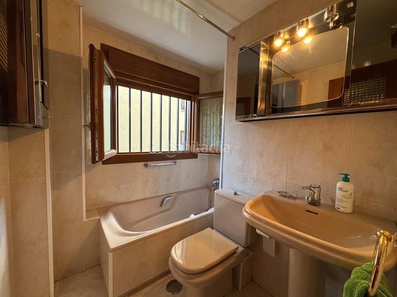 Foto 989271f6-f63a-4963-a059-a044d2cf5376. Flat with fireplace in Jardín de los Reyes-Parque Real Escorial (El)