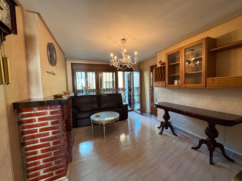 Foto d87309da-92e6-4df4-8840-fbb3076ce471. Flat with fireplace in Jardín de los Reyes-Parque Real Escorial (El)