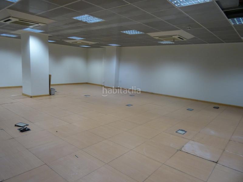 Foto 1d514bfa-cdc3-4a5c-86e3-cfd2936c18d6. Rent office space with parking in Estación-Centro Tres Cantos