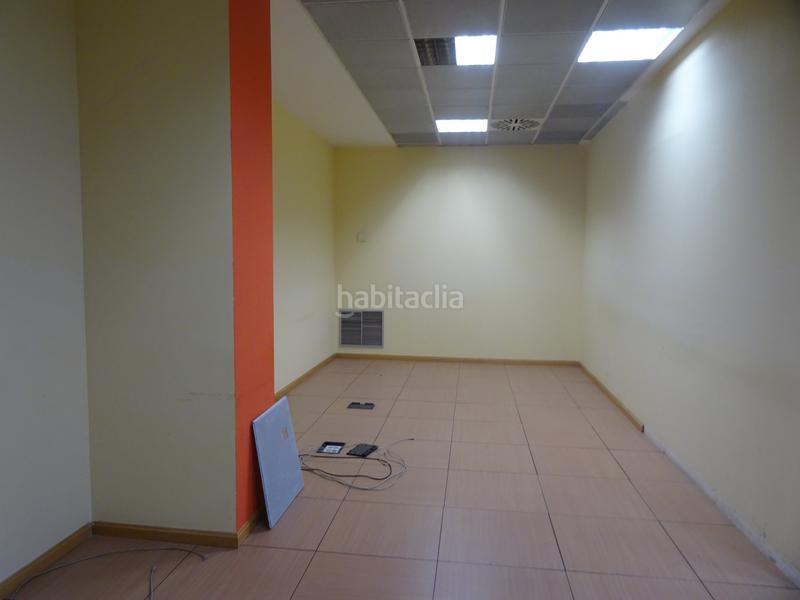 Foto 4027ffa6-30a9-4064-9848-306447c399e4. Rent office space with parking in Estación-Centro Tres Cantos