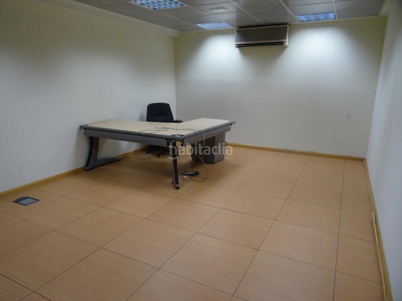 Foto 4b324973-6091-43cf-b5c8-bfddebcfd7e5. Rent office space with parking in Estación-Centro Tres Cantos