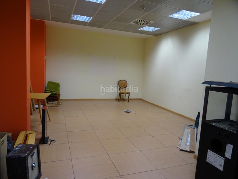Foto 783d8555-681d-47ad-a000-1bbe204b120a. Rent office space with parking in Estación-Centro Tres Cantos
