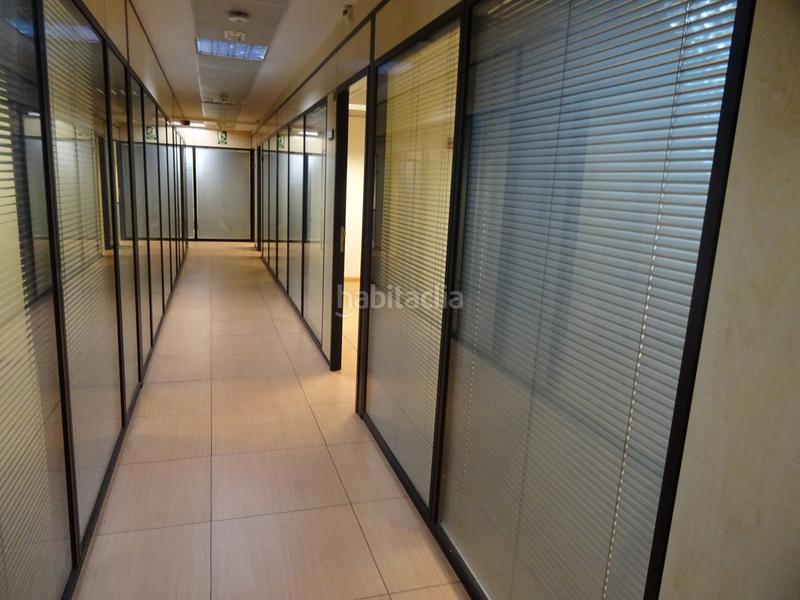 Foto 831d76c5-92df-41e1-aa40-1630b263a897. Rent office space with parking in Estación-Centro Tres Cantos