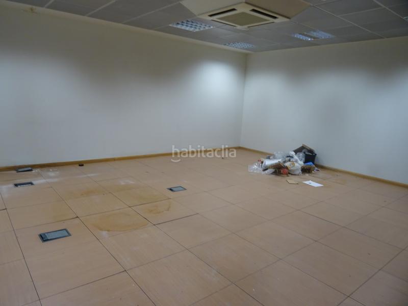 Foto 91ece74b-3a67-41cc-92cb-0d8028c78aee. Rent office space with parking in Estación-Centro Tres Cantos