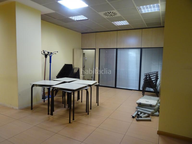 Foto b89ec833-df3a-4c3a-82b5-b3751f074b0a. Rent office space with parking in Estación-Centro Tres Cantos