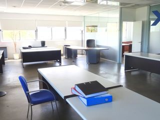 Location Bâtiment à usage industriel à Zona Industrial