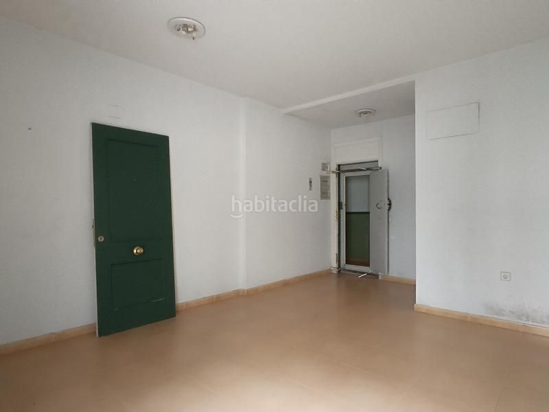 Foto 7a9ba3cd-ed01-42e5-b41a-badf8c40ce5f. Lloguer local comercial a Centro-Ayuntamiento Pinto