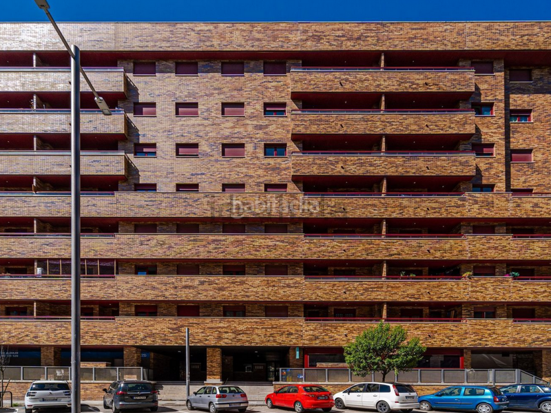 Foto 2965b415-3281-4db4-b3de-628b930fa6ce. Location local commercial dans El Quiñón Seseña