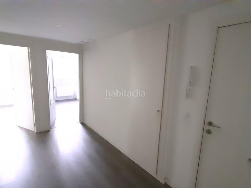 Foto cc60d91e-c2b0-4883-b123-40cf0e55a0b8. Affitto appartamento con riscaldamento parcheggio piscina in Tres Cantos