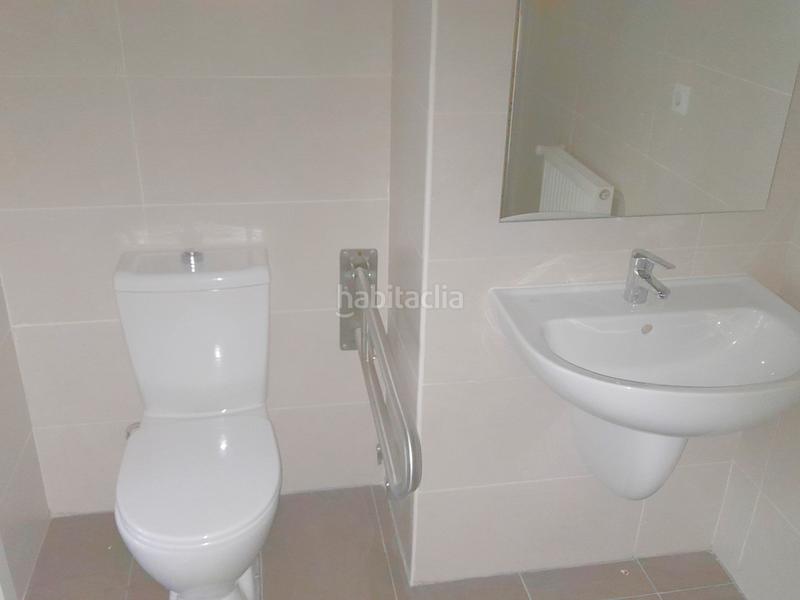 Foto 1757e19a-320e-4af1-b01d-7c87da5c6ab5. Rent flat with heating parking pool in primera fase-nuevo Tres Cantos Tres Cantos