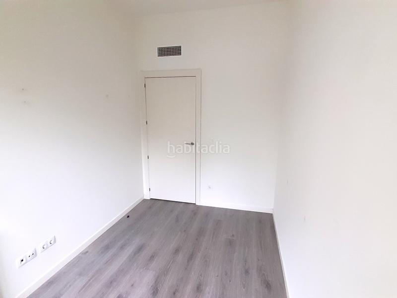 Foto 3c592ce5-0653-4ac1-8aa4-97ac99471baf. Rent flat with heating parking pool in primera fase-nuevo Tres Cantos Tres Cantos