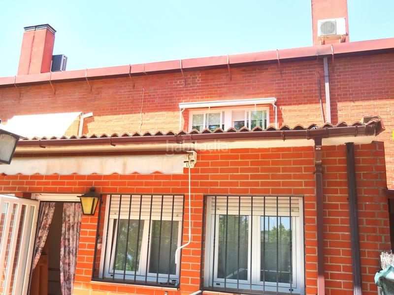 Foto 08992bd3-17a4-47a5-ad40-dbe8a82e3396. Casa con parcheggio piscina in Estación-Centro Tres Cantos