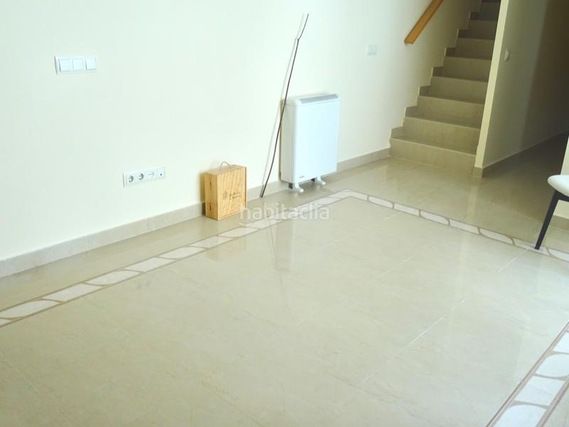 Foto 125b122d-527a-4c8a-a6b0-380704881cc1. Casa con parcheggio piscina in Estación-Centro Tres Cantos