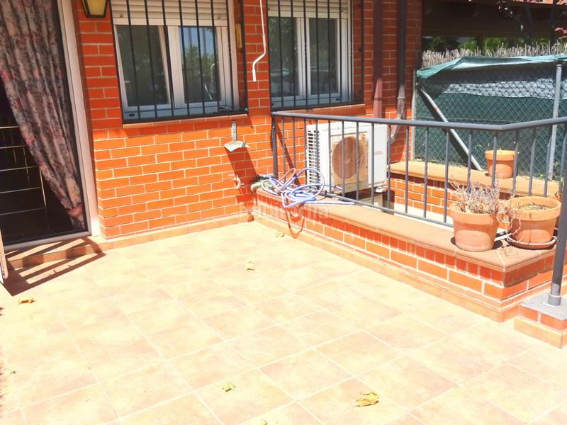 Foto 320e97c7-ccb2-4025-ba46-9f01a22150a1. Casa con parcheggio piscina in Estación-Centro Tres Cantos