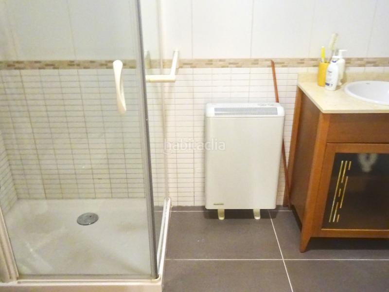 Foto b2c4bcf7-7068-4ae7-8723-af524350b3d3. Casa con parcheggio piscina in Estación-Centro Tres Cantos