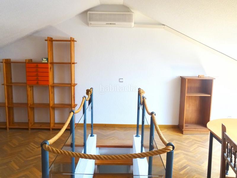 Foto e430c4fb-ca04-41ca-ab3a-5b1bcb8743d8. Casa con parcheggio piscina in Estación-Centro Tres Cantos
