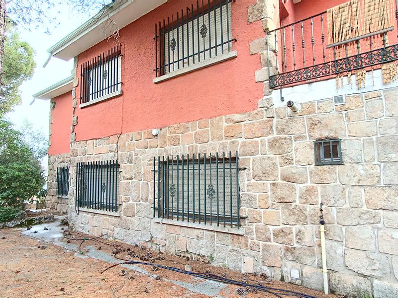 Foto c533801c-3d69-46d4-aebe-e1d2b1588ffc. Casa en San Andrés Colmenar Viejo