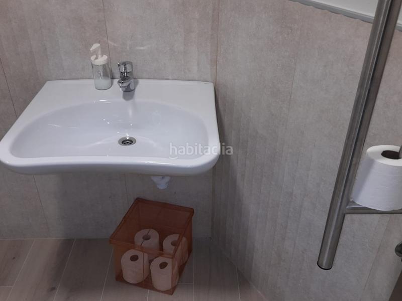 Foto f81f3083-f4c7-40a3-a319-0e8ad5c60b5d. Lloguer local comercial amb calefacció a primera fase-nuevo Tres Cantos Tres Cantos