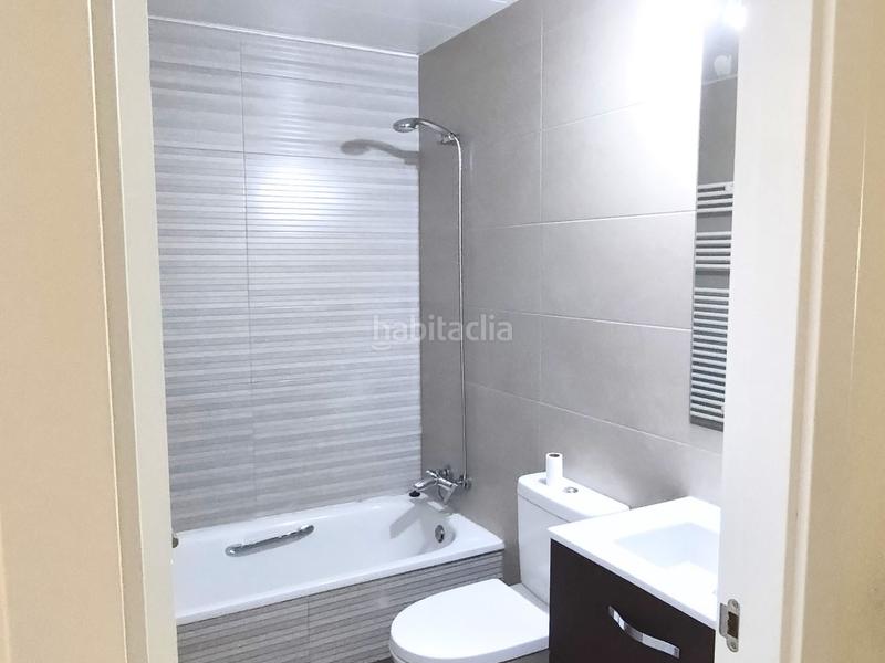 Foto a2dc7111-4d2c-4740-ab11-735fd4abcbb4. Affitto appartamento con parcheggio piscina in primera fase-nuevo Tres Cantos Tres Cantos