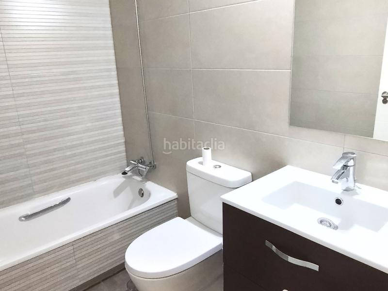 Foto abbd31ae-befe-4fd4-8a98-d4b458aaa77a. Lloguer pis amb aparcament piscina a primera fase-nuevo Tres Cantos Tres Cantos