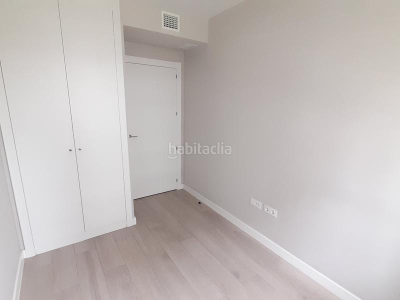 Foto e21734d6-7b6f-4f15-9c13-87ebcbf425a7. Affitto appartamento con riscaldamento parcheggio piscina in Tres Cantos