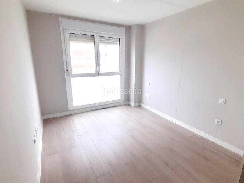 Foto f64f9a9d-aeee-4300-8399-a7c0e4d57ba1. Affitto appartamento con riscaldamento parcheggio piscina in Tres Cantos