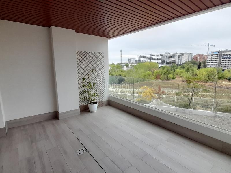 Foto 87b717fd-1496-471a-a792-50ce23f2bd58. Rent flat with heating parking pool in primera fase-nuevo Tres Cantos Tres Cantos