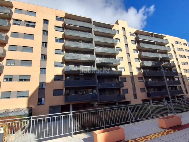 Foto b0eb5734-304f-4cb1-a9cc-fef90b17d620. Lloguer pis amb calefacció aparcament piscina a primera fase-nuevo Tres Cantos Tres Cantos