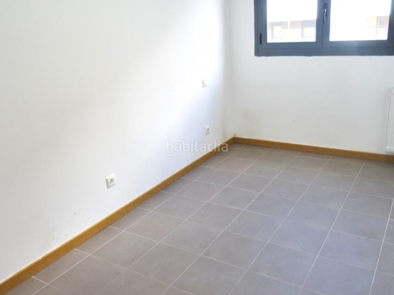 Foto 650e453e-ec7c-40ca-9bb3-eabf70efc661. Affitto appartamento con riscaldamento parcheggio piscina in Tres Cantos