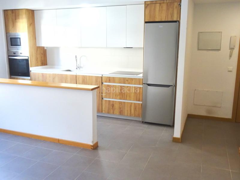 Foto 383b5c64-b5a7-4d72-b46f-42cf5de1024a. Rent flat with heating parking pool in primera fase-nuevo Tres Cantos Tres Cantos