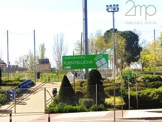 Parking moto en Norte. Venta de 2 plazas de garaje para moto
