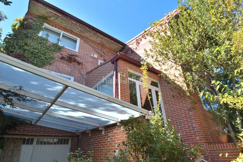 Foto 51f4e871-512d-4ae2-963b-b00651a8a246. Chalet avec cheminée chauffage dans Parquelagos-Puente Nuevo Galapagar